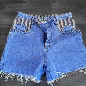 Vintage High-Waisted Blue Denim Cutoff Shorts with Striped Pocket Trim